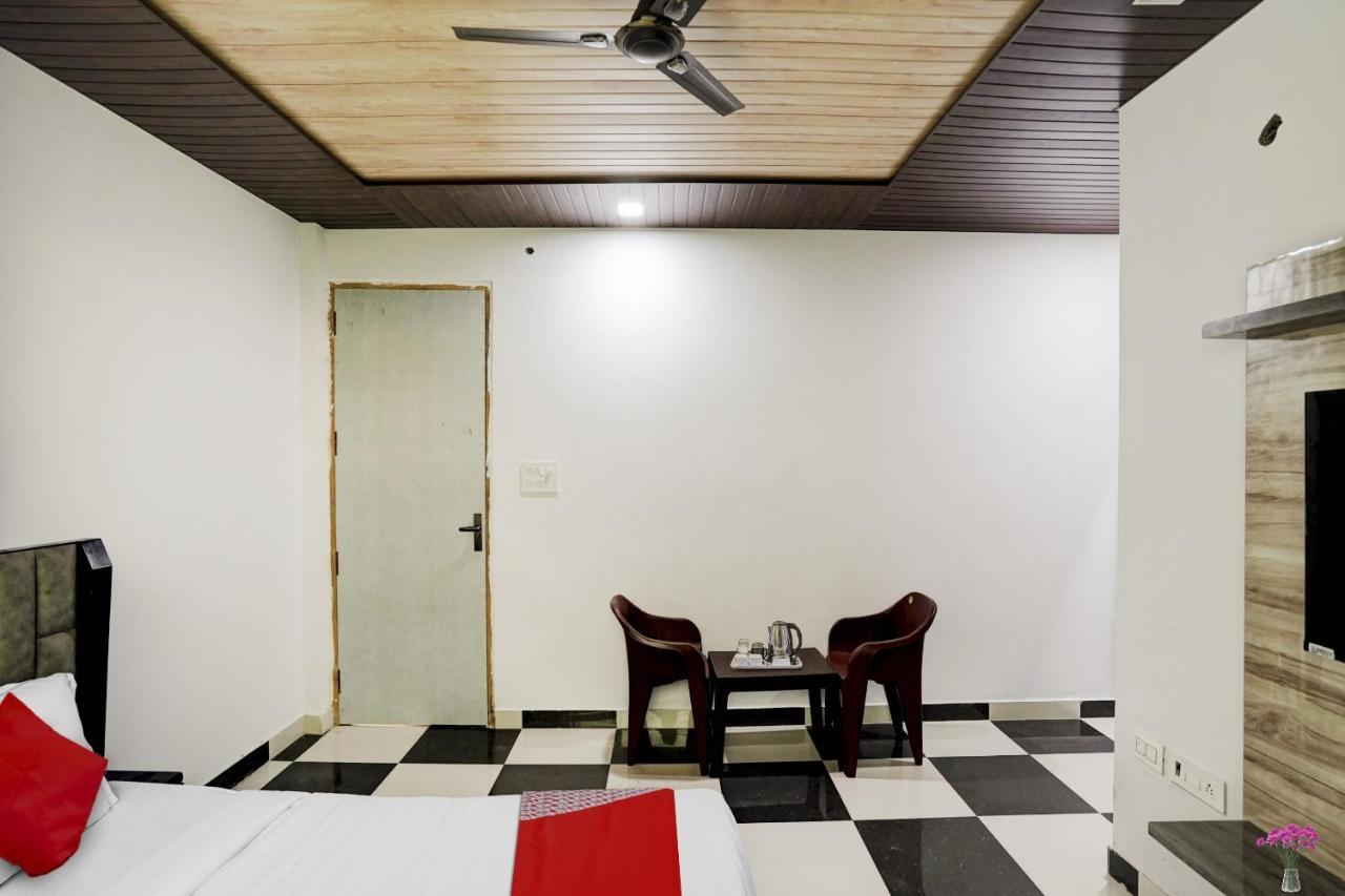 Collection O Love Garden Otel Ghaziabad Dış mekan fotoğraf