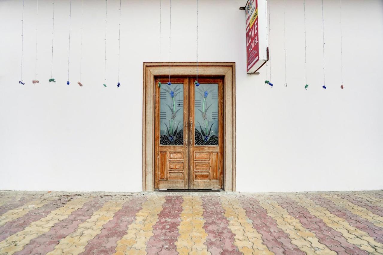 Collection O Love Garden Otel Ghaziabad Dış mekan fotoğraf